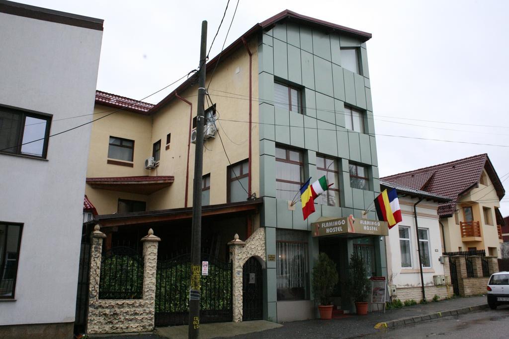 Flamingo Hotel Piteşti Kültér fotó