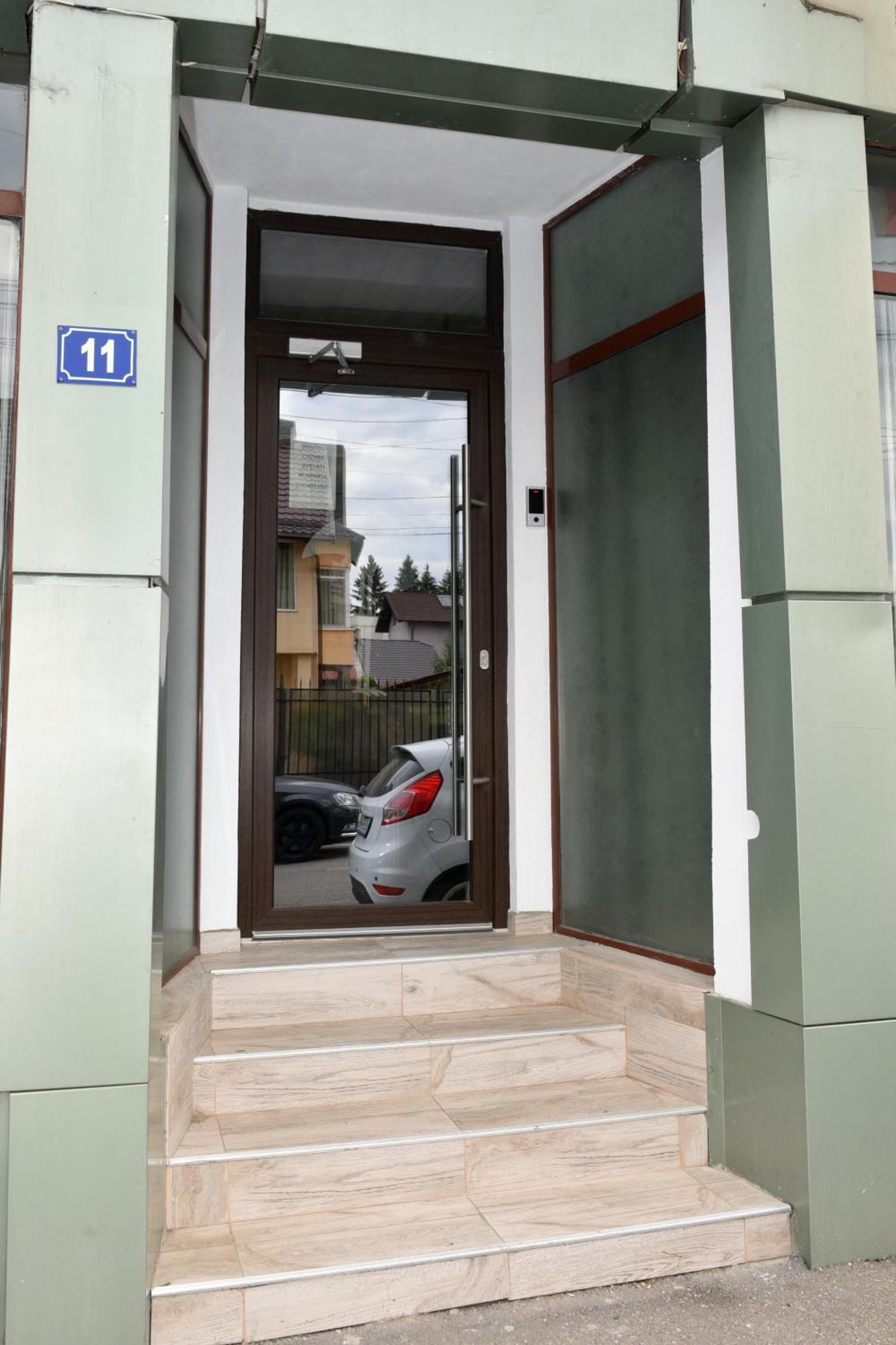 Flamingo Hotel Piteşti Kültér fotó